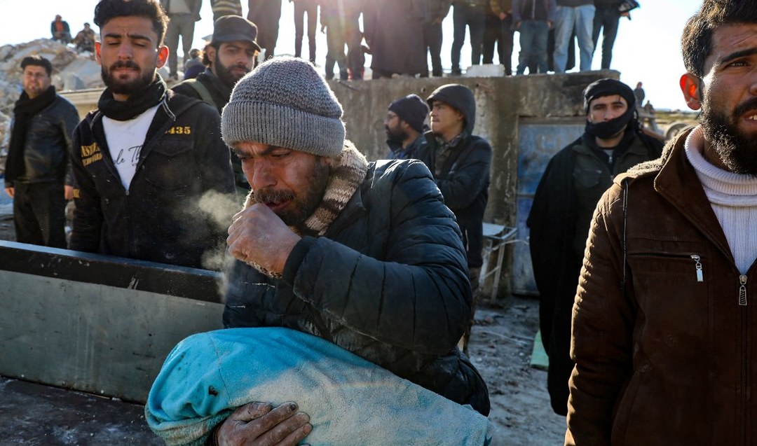 Turkiye, Syria rescue hopes fade, anger rising as death toll passes 15,000