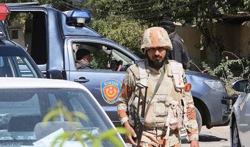 Pakistan: Police foil suicide bombing; 2 policemen wounded
