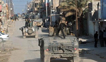 Iraqi forces reach east bank of Tigris in Mosul