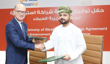 Omantel, Oman Air sign deal to jointly improve services
