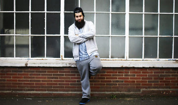 For many young British Muslims tug of peace is stronger than pull of war