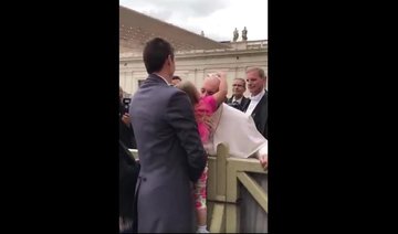 Little girl swipes Pope Francis’ hat in adorable viral video