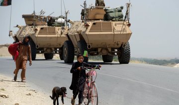 Militant attack on Afghan army base kills 10 soldiers