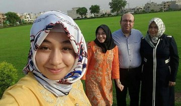 Pakistan deports Turkish teacher and family
