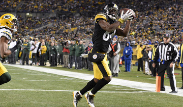 Brown delivers, Steelers edge resilient Packers 31-28