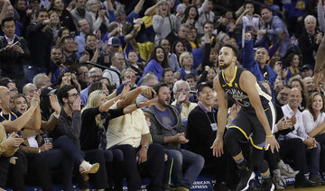 Curry makes season-best 10 3-pointers as Warriors beat Grizzlies