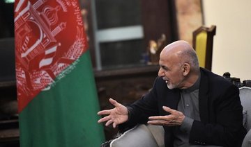 Afghan, Pakistan officials meet in Kabul to talk differences