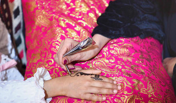 Henna art a big hit among Janadriyah’s female visitors