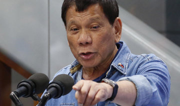 Philippine leader Duterte urges nations to exit international court