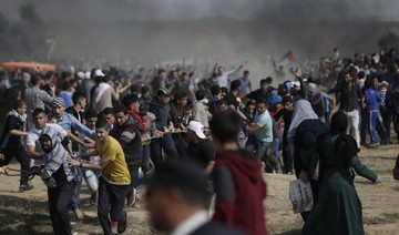 Palestinian shot by Israeli soldiers on Gaza border dies