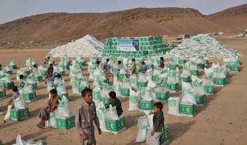 KSRelief distributes 580 food baskets in Yemen’s Marib