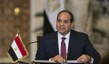 Egyptian President El-Sisi pardons 712 prisoners