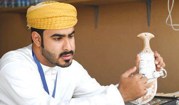 Dagger display as Oman showcases ancient craft in Saudi Souq Okaz festival