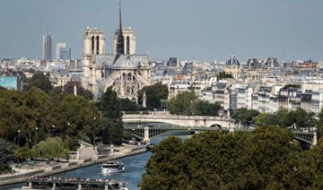 Paris official seeks to outlaw Airbnb rentals in city center