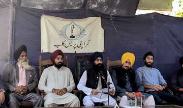 Pakistan to open border for Sikh pilgrims