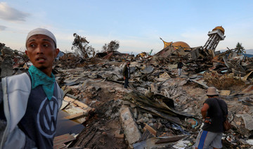 Race to get aid to Indonesian quake victims as deaths rise