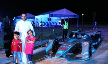 Motorsport fans soak up Formula E atmosphere on Khobar Corniche