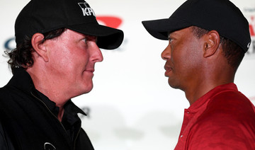 Golfing greats Tiger Woods, Phil Mickelson to serve up a sorry show in Las Vegas