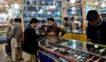 Pakistan to block smuggled phones from next year