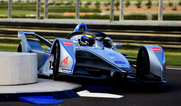 ‘Not impossible’ that Formula E will overtake F1, says Felipe Massa ahead of Ad Diriyah race