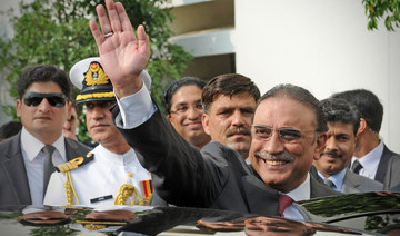 Pakistan ex-president Zardari faces travel ban over graft