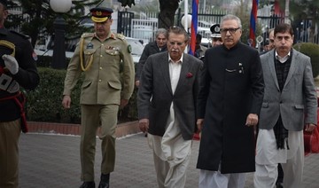 India must release all political prisoners in Kashmir — President Alvi