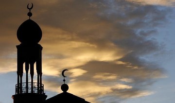 UK police probe attacks on five mosques in Birmingham