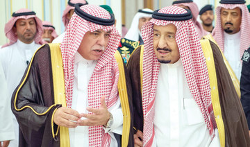King Salman receives Saudi mayors, municipal heads