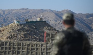 Bomb blast kills 3 Pakistani soldiers near Afghan border