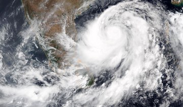India plans to evacuate 800,000 as cyclone nears east coast