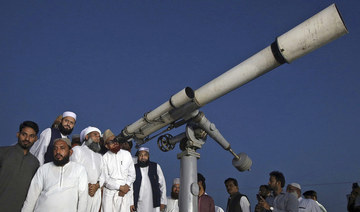 Pakistan finalizes first scientific lunar calendar ending debate over moon-sighting