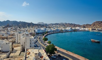 Oman’s expat engineers fall as visa ban continues