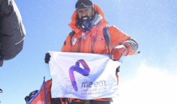 Saudi climbers Mona Shabab and Saud Al-Eidi praised after reaching Everest summit