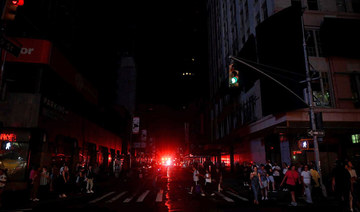 NYC power outage knocks out subways, businesses, elevators