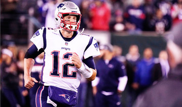 Brady, Patriots eye unbeaten streak