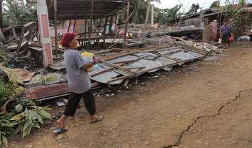 Philippines earthquake kills seven, hundreds injured