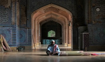 In Pakistan’s Thatta, a mosque that is a marvel of engineering