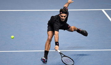 Roger Federer outclasses Novak Djokovic to reach ATP Finals semis