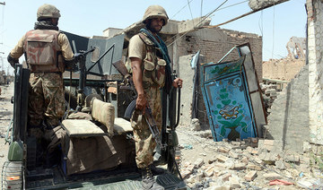 2 Pakistani soldiers, 2 militants killed in shootout in NW