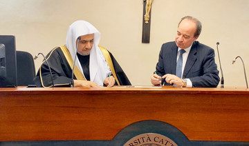Muslim World League, Catholic university  sign cooperation agreement