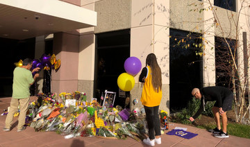Teens, parents among victims of crash that killed Kobe Bryant