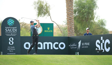 Victor Perez grabs lead after back-to-back 65s in Saudi International 