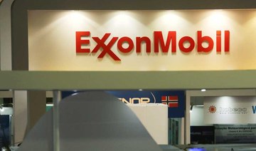 Exxon Mobil quarterly profit falls 5.2 percent on weak refining and chemical margins
