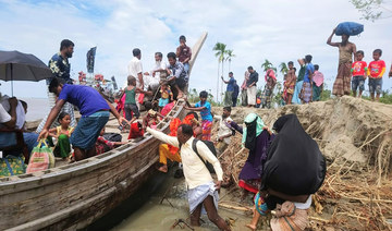 Mass evacuations as  major cyclone heads for India, Bangladesh