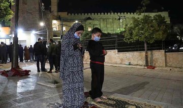 Israeli soldiers silence call to prayer at historic Hebron mosque