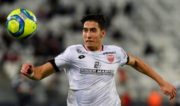 Arab stars set to shine as French league returns