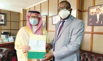 KSRelief delivers 100 tons of dates as gift to Zambia