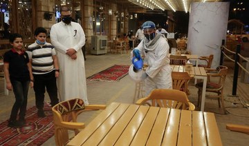 Saudi Arabia confirms 25 coronavirus deaths, 477 new cases