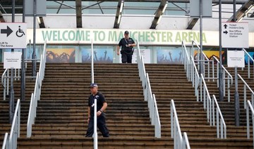 Manchester Arena police officer took 2-hour break, bombing inquiry told