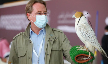 French ambassador visits Saudi falconry festival